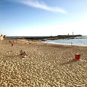 GATU Fantástico Ático en la Caleta 3 dormit,2 baños, gran terraza y wifi Apartamento Cádiz